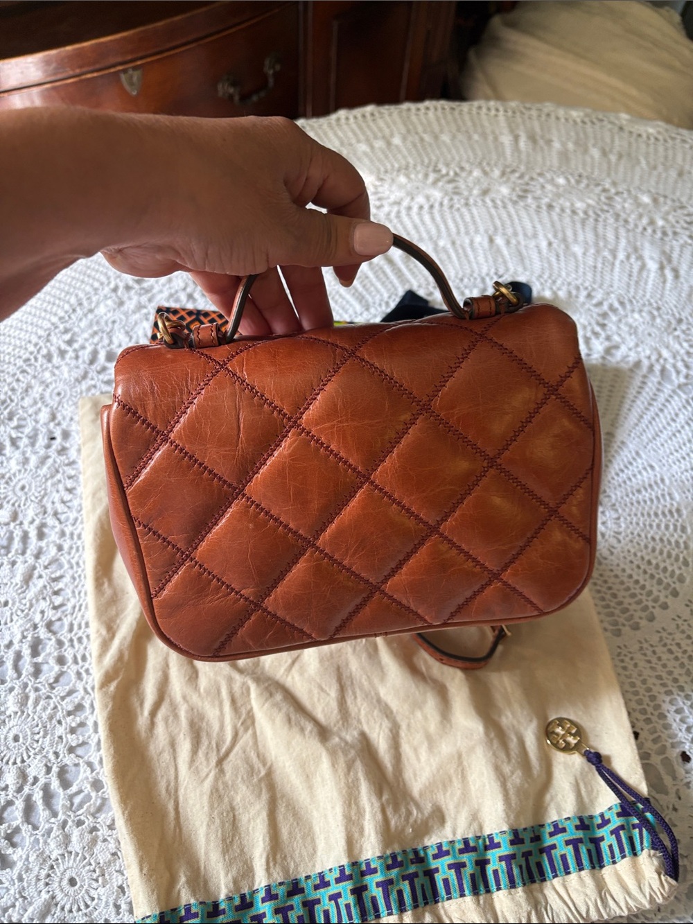 Tory Burch Quilted Leather Chain Crossbody - Chestnut Brown with Gold Hardware - Picture 2 of 7